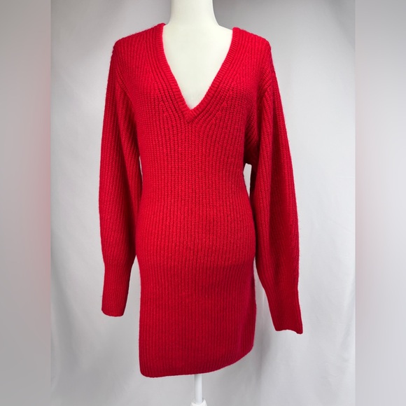H&M Red V-Neck Sweater Dress Long Sleeve Knit Mini NWT Size S - Picture 3 of 9